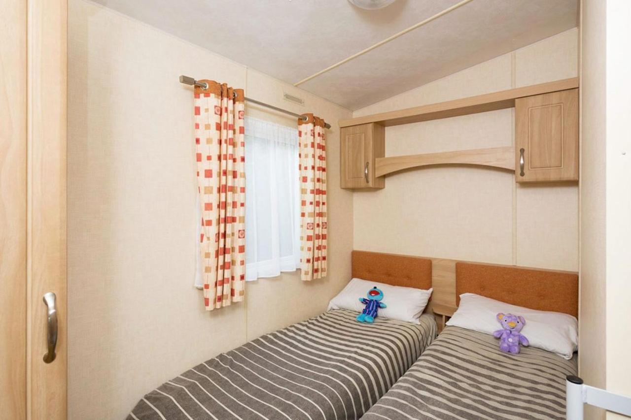Whitecliff Bay Holiday Park Bembridge Exteriör bild