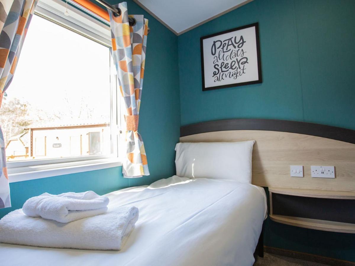 Whitecliff Bay Holiday Park Bembridge Exteriör bild