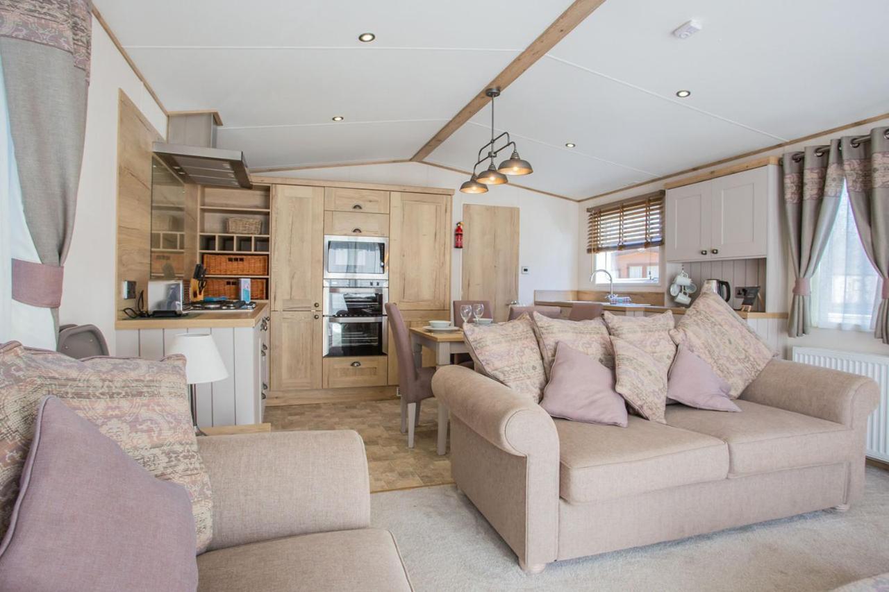 Whitecliff Bay Holiday Park Bembridge Exteriör bild
