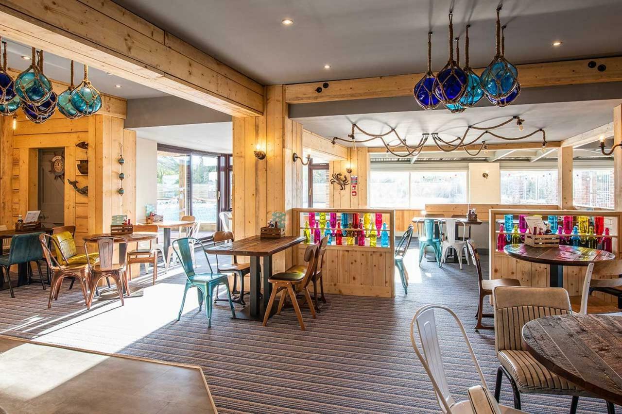 Whitecliff Bay Holiday Park Bembridge Exteriör bild