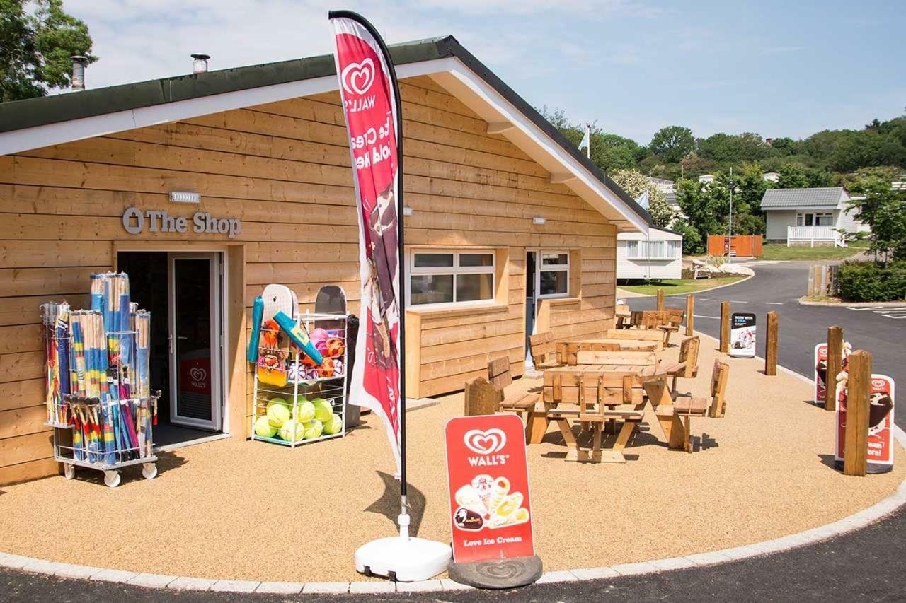 Whitecliff Bay Holiday Park Bembridge Exteriör bild